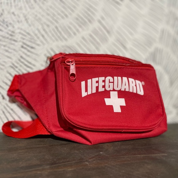 “Don’t Save Her !” Fanny - Picture 1 of 2